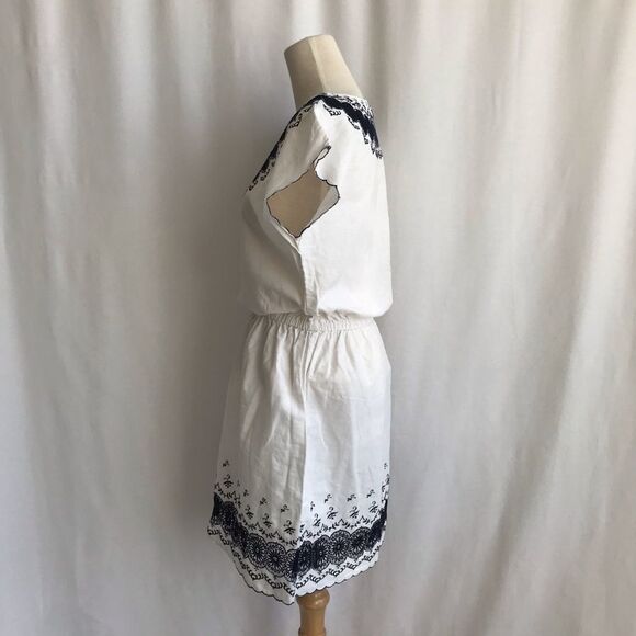 J.Crew Navy Embroidered Scalloped hem Dress Size 0 - Picture 7 of 13